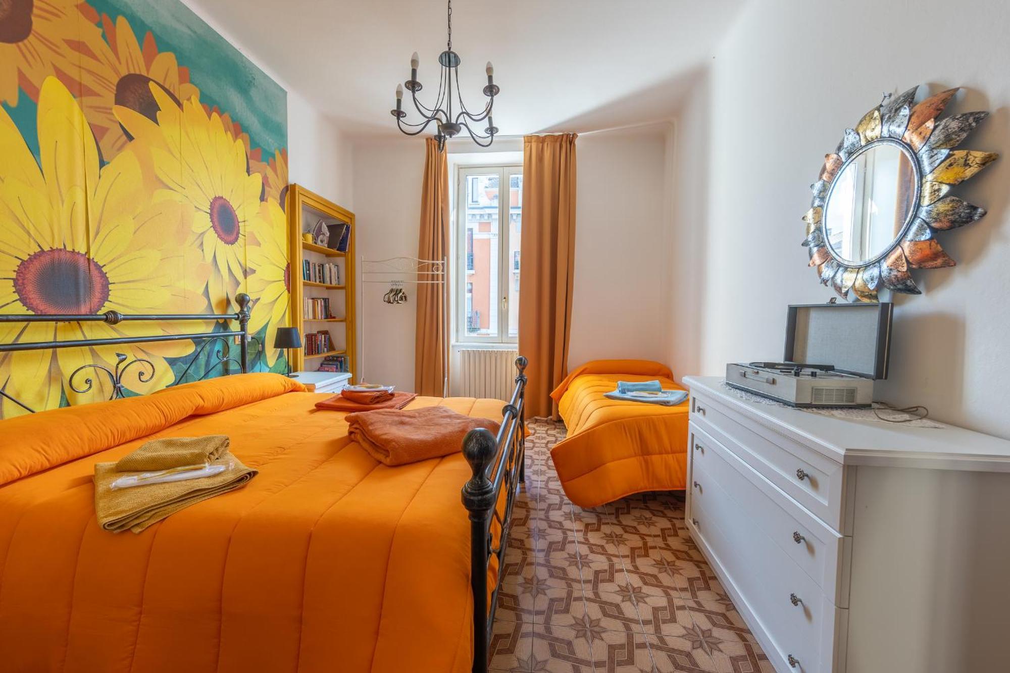 Casa Vacanza Dimora Vincenza Luino Eksteriør bilde